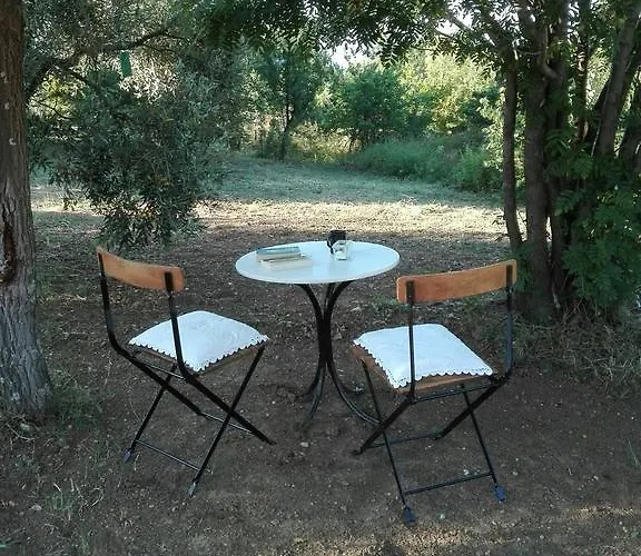 Traditional Stonehouse Case de vacanță Potistika