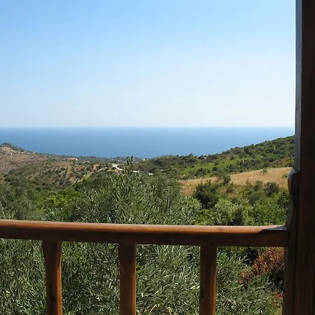 Traditional Stonehouse Ποτιστικά