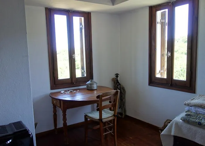 Traditional Stonehouse *